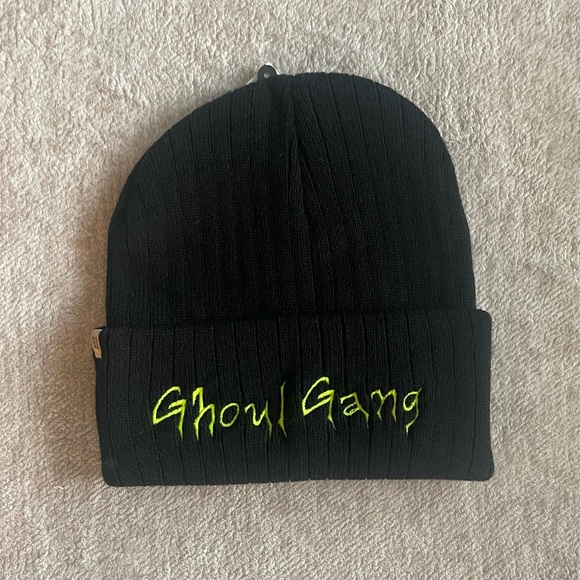 Ghoul Gang Glow in the Dark Embroidered Black Ribbed Beanie - Picture 2 of 2
